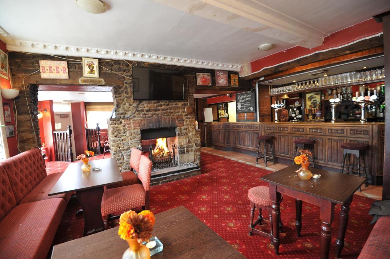 Crown Hotel Brackley Luaran gambar