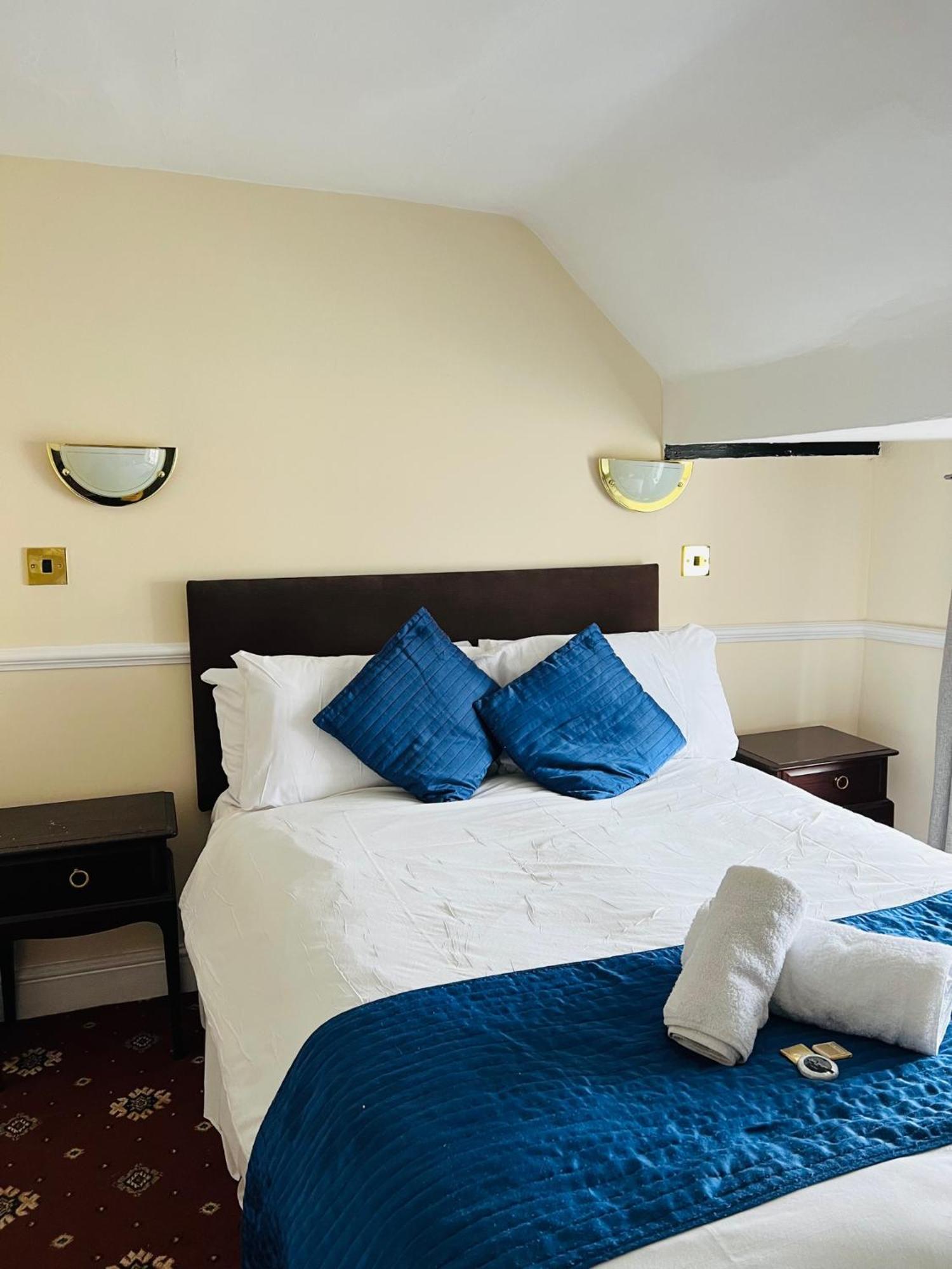 Crown Hotel Brackley Luaran gambar