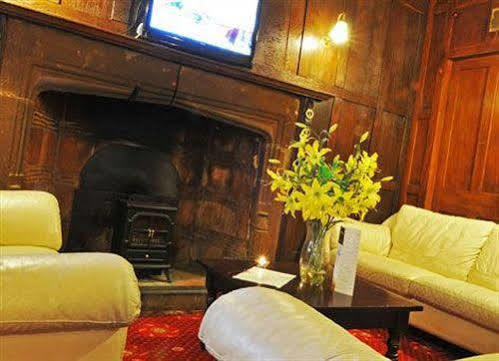 Crown Hotel Brackley Luaran gambar